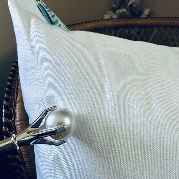 NWT Bunglo Shay Spaniola Boho Chic Down Filled Decorative Accent Pillow - Picture 8 of 8